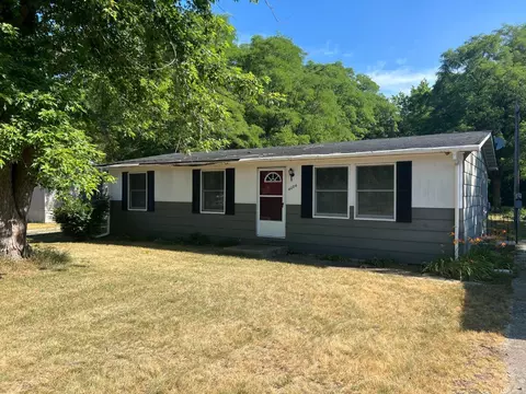 4084 Heritage Dr, Wheatfield, IN 46392 photo 1