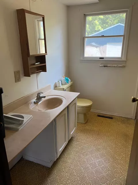 4084 Heritage Dr, Wheatfield, IN 46392 photo 11