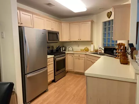 2700 Georgetowne Dr #D1, Highland, IN 46322 photo 6