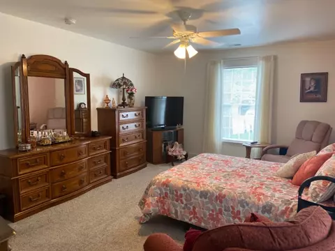 2700 Georgetowne Dr #D1, Highland, IN 46322 photo 9