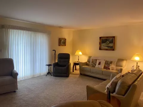 2700 Georgetowne Dr #D1, Highland, IN 46322 photo 7