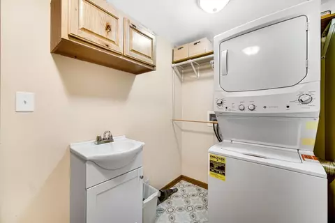 1382 S Cloverleaf Rd, Porter, IN 46304 photo 19