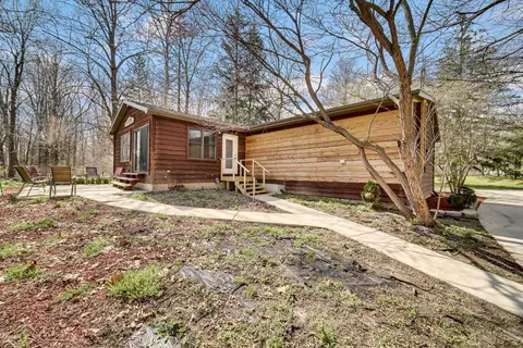 1382 S Cloverleaf Rd, Porter, IN 46304 photo 21