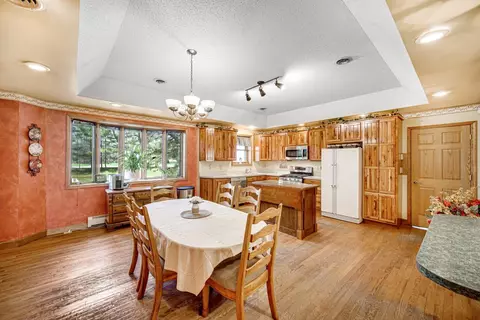 1382 S Cloverleaf Rd, Porter, IN 46304 photo 10