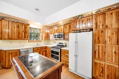 1382 S Cloverleaf Rd, Porter, IN 46304 photo 9
