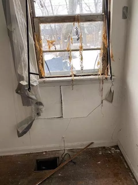 4433 E 10th Ave, Gary, IN 46403 photo 3