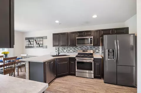 11161 Vermont Cir, Crown Point, IN 46307 photo 8