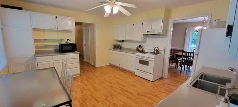 550 Gene Ln, Valparaiso, IN 46385 photo 8