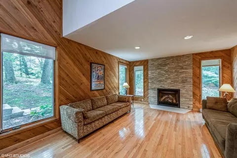 344 E St Clair Ave, Beverly Shores, IN 46301 photo 9