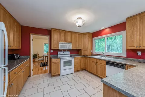 344 E St Clair Ave, Beverly Shores, IN 46301 photo 4
