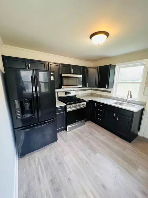 3016 W 39th Pl, Gary, IN 46408 photo 5