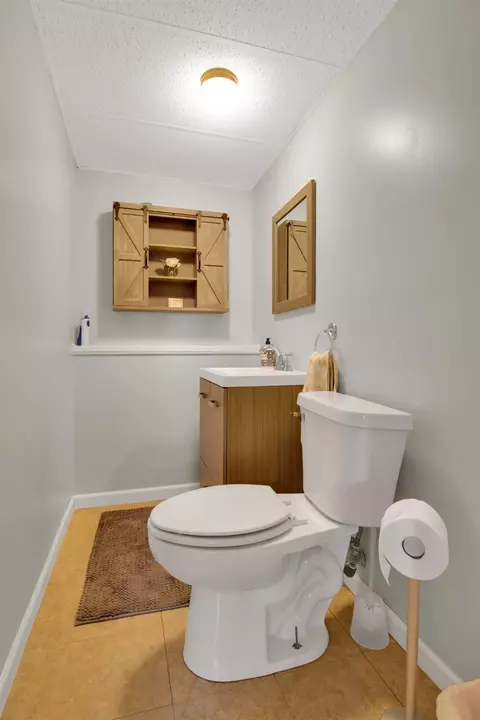 17618 Marion Dr, Lowell, IN 46356 photo 8