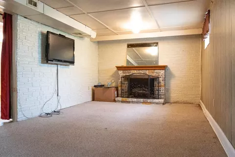 701 E Joliet St, Crown Point, IN 46307 photo 15