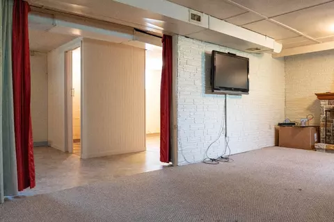 701 E Joliet St, Crown Point, IN 46307 photo 16