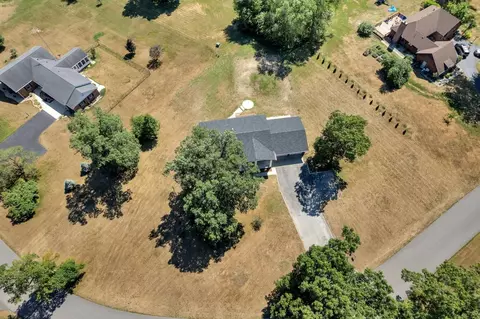 6993 Windsor Dr, De Motte, IN 46310 photo 30
