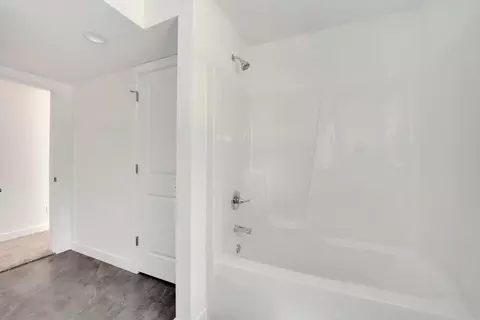 6993 Windsor Dr, De Motte, IN 46310 photo 17