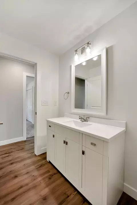 6993 Windsor Dr, De Motte, IN 46310 photo 15
