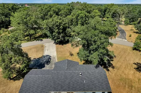 6993 Windsor Dr, De Motte, IN 46310 photo 25