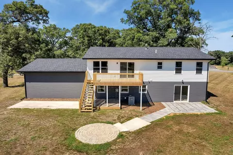 6993 Windsor Dr, De Motte, IN 46310 photo 23