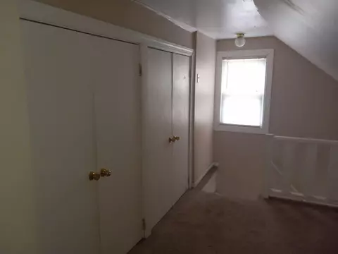 6739 E 4th Ave, Gary, IN 46403 photo 9
