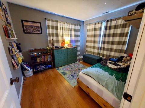 228 N Wright St, Griffith, IN 46319 photo 16
