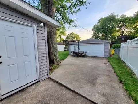 228 N Wright St, Griffith, IN 46319 photo 6
