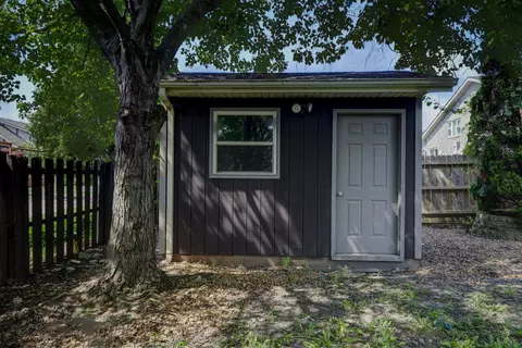 9756 Crimson Tree Ln, Munster, IN 46321 photo 26