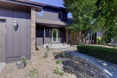 9756 Crimson Tree Ln, Munster, IN 46321 photo 3