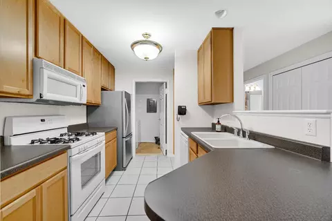 630 Cambridge Ct #1C, Munster, IN 46321 photo 5