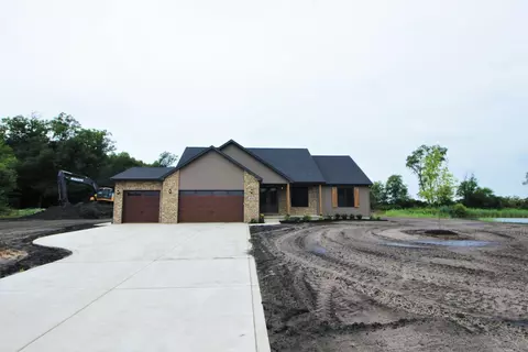 10424 Turkey Run, Wheatfield, IN 46392 photo 1