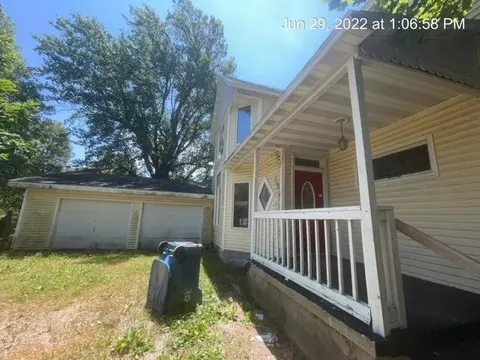 213 E Main St, Brook, IN 47922 photo 3