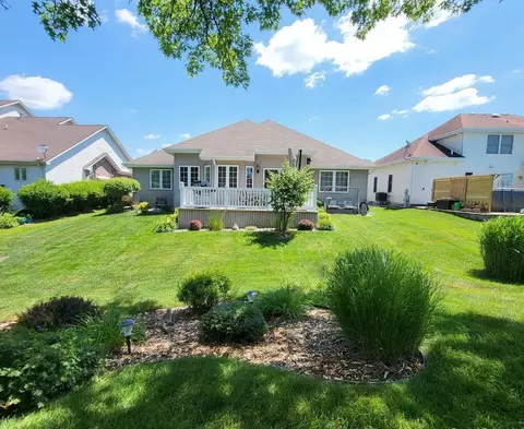 9792 Forest St, Dyer, IN 46311 photo 5