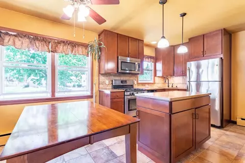 1446 N Harvey St, Griffith, IN 46319 photo 7