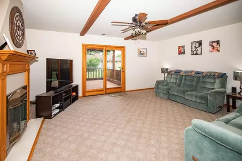 736 N Arbogast St, Griffith, IN 46319 photo 6