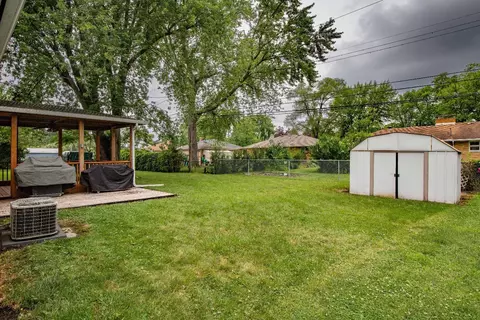 736 N Arbogast St, Griffith, IN 46319 photo 27