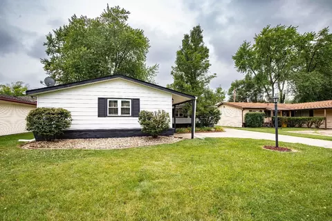 736 N Arbogast St, Griffith, IN 46319 photo 3