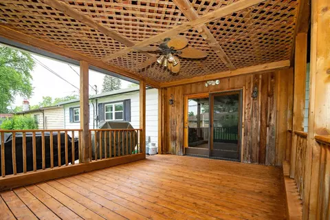 736 N Arbogast St, Griffith, IN 46319 photo 26