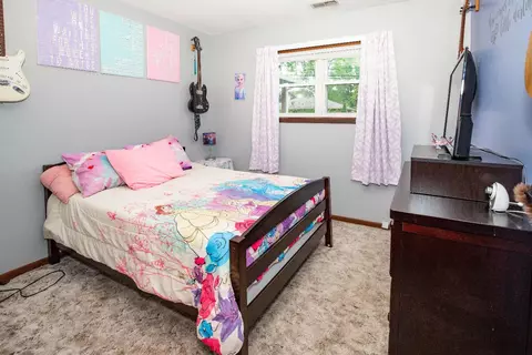 736 N Arbogast St, Griffith, IN 46319 photo 17
