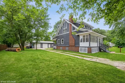 633 E 29th Ave, Lake Station, IN 46405 photo 2