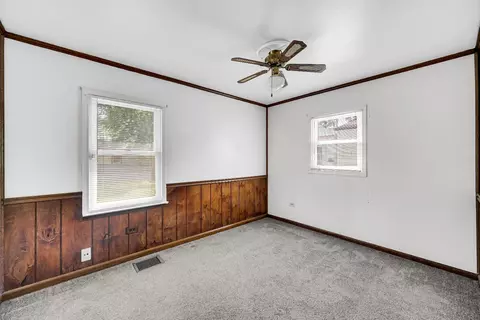 223 N Ernest St, Griffith, IN 46319 photo 11