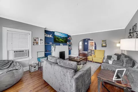 1742 Davis Ave, Whiting, IN 46394 photo 4