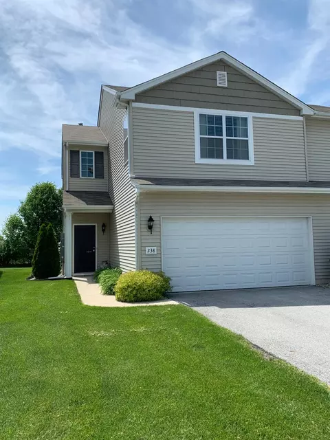 238 Sweetbriar Ct, Lowell, IN 46356 photo 1