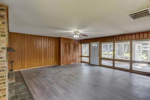 203 N Ernest St, Griffith, IN 46319 photo 11