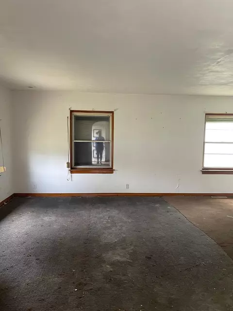 244 Rutledge St, Gary, IN 46404 photo 4