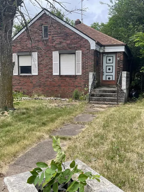 244 Rutledge St, Gary, IN 46404 photo 1