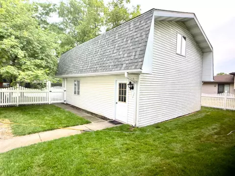 600 N Lillian St, Griffith, IN 46319 photo 24
