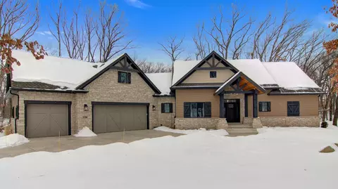776 Ronny Ct, Crown Point, IN 46307 photo 11