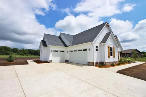 1606 Kelly Ct, Wheatfield, IN 46392 photo 3