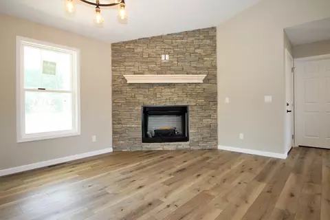 1606 Kelly Ct, Wheatfield, IN 46392 photo 15
