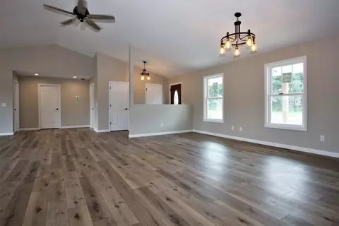 1606 Kelly Ct, Wheatfield, IN 46392 photo 13